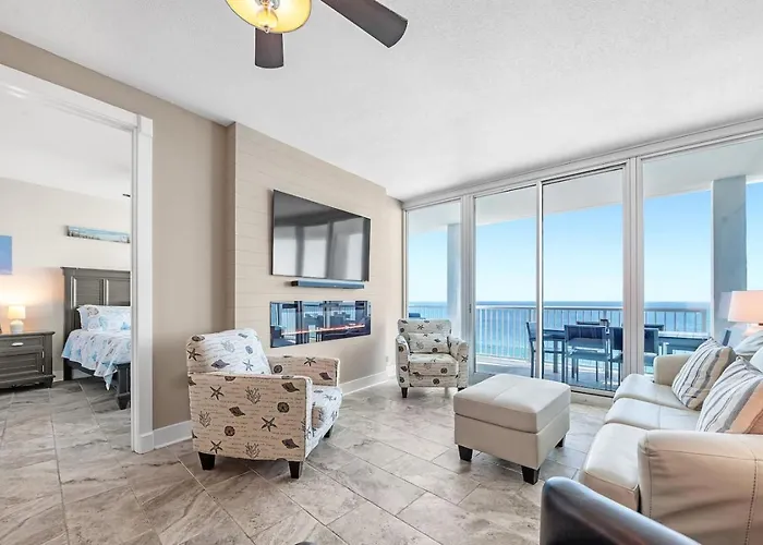 The Whale Rider With Ocean Views Apartment *