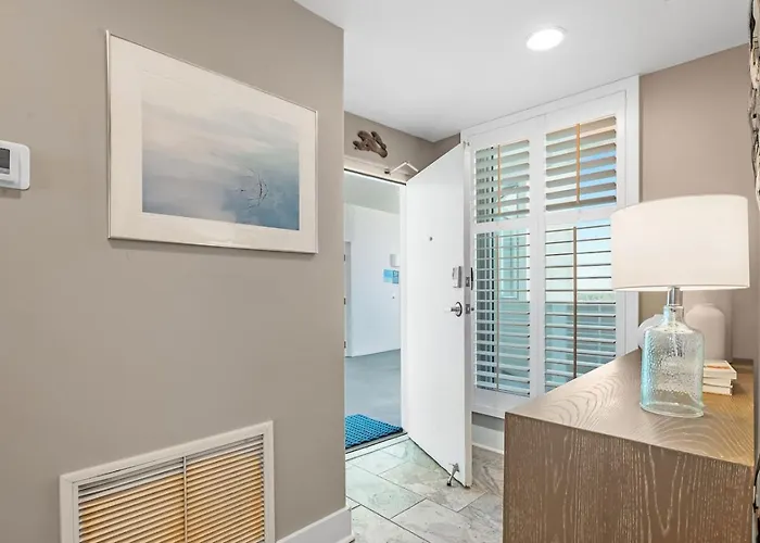 Apartment The Whale Rider With Ocean Views